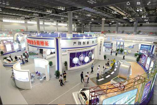 第七屆中國(guó)國(guó)際綠色低碳城市建設(shè)與建設(shè)成果博覽會(huì)勝利落幕